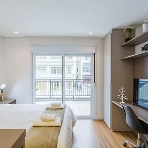 https://apm1202-downtown-studio-with-balcony-and-leisure.topsaopaulohotels.com